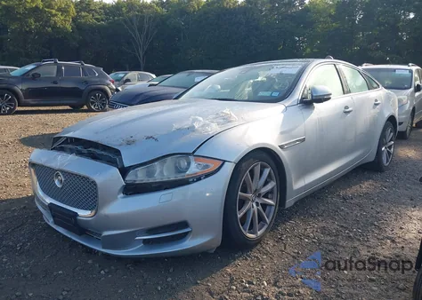 2011 Jaguar Xj from USA, damaged, VIN SAJWA1CB1BLV05526